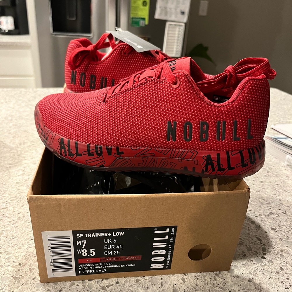 NOBULL SF Trainer+ Low Womens 8.5, Mens 7